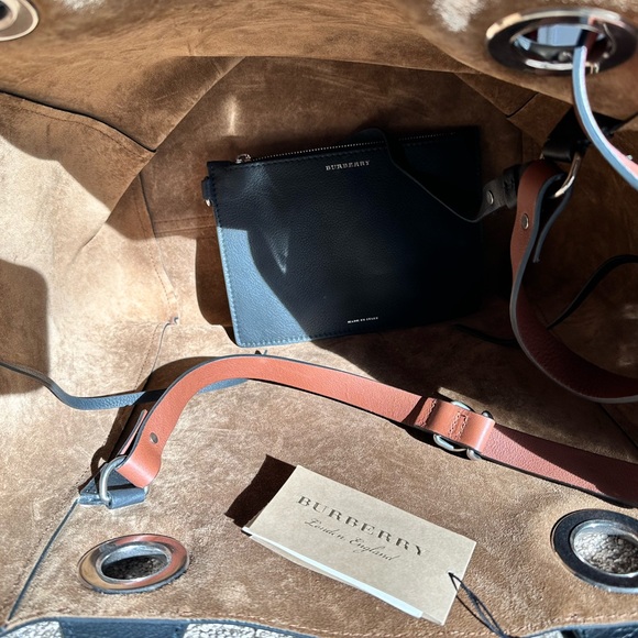 Burberry Large Black Leather Tote Bag. Brand new with Tags.  Dust bag included! - Picture 8 of 8